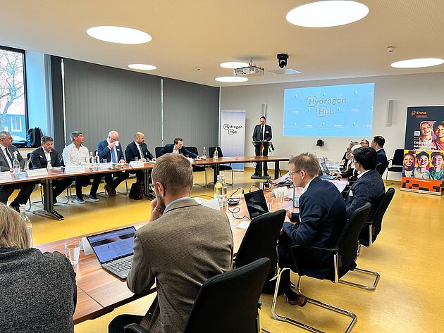 Presentation of the German-Jordanian Green Hydrogen Hub in Schweinfurt.